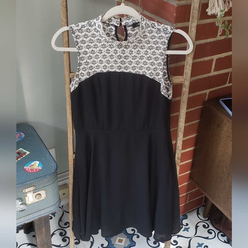 Monteau Black White Lace Sleeveless Fit and Flare Dress Size S